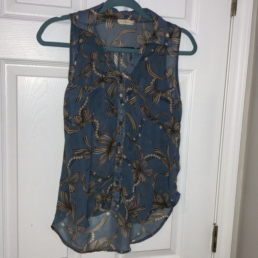 Sheer casual top